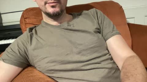 Snapshot of boludopeludo chatting on February 3, 4:04 am edilsonrd online show from February 3, 4:04 am