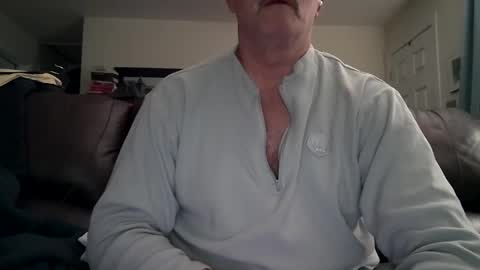 Snapshot of bose36 chatting on January 10, 2:04 am bose36 online show from January 10, 2:04 am