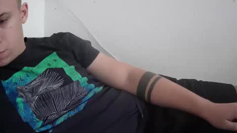 botisz01 online show from October 13, 12:00 pm