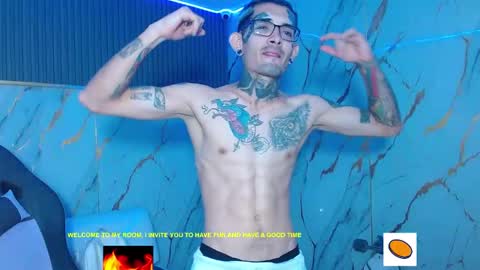 boy_tatto77 online show from February 17, 6:07 pm
