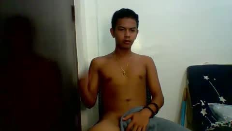 boyax16 online show from December 10, 8:40 am