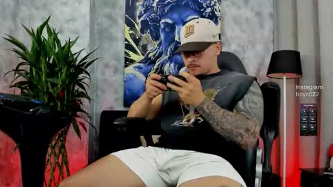 boyc02_ online show from September 11, 10:53 pm