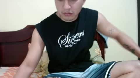 Snapshot of boyfit2023 chatting on January 19, 2:15 am boyfit2023 online show from January 19, 2:15 am