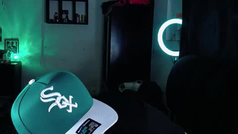 miguel  online show from January 7, 11:21 pm