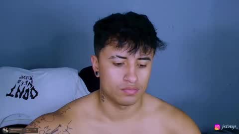 miguel  online show from November 16, 7:16 pm