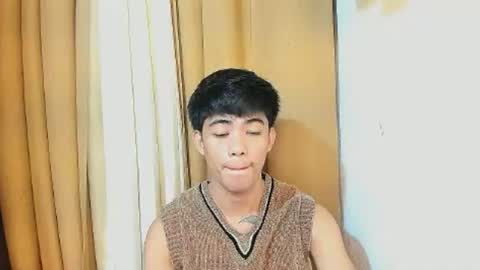 HI IM JAMES DONT FORGET GIVE ME THUMBS UP AND JOIN TO MY FANCLUB online show from June 30, 7:48 pm