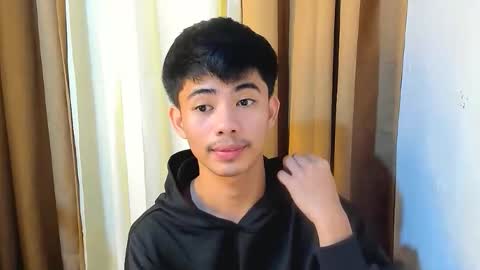 HI IM JAMES DONT FORGET GIVE ME THUMBS UP AND JOIN TO MY FANCLUB online show from January 9, 4:23 pm