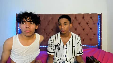 ALEX - TAYLER  -MIKE online show from February 1, 1:04 am