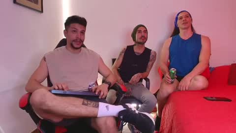 boyshots6331 online show from April 23, 7:24 am