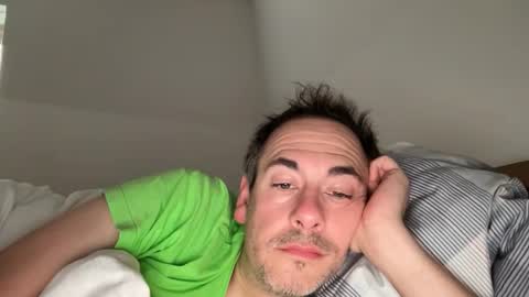 boytoyhh online show from December 14, 11:06 am