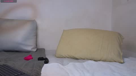 Snapshot of boytoy_dx chatting on October 7, 2:15 am David Val online show from October 7, 2:15 am