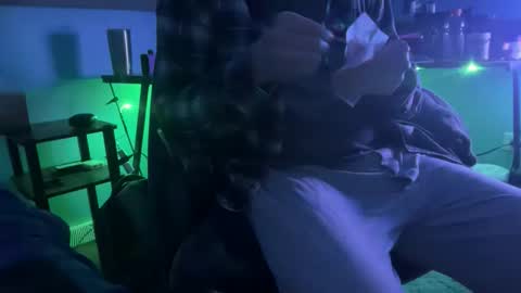 BoyToyBenny online show from December 18, 9:27 am