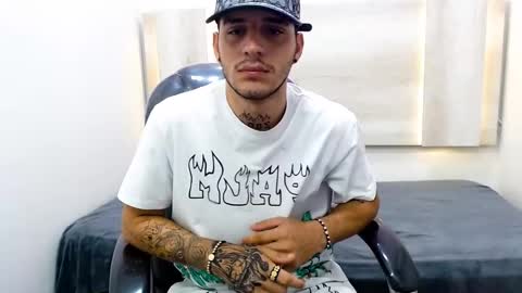 MAX online show from February 12, 2:21 pm