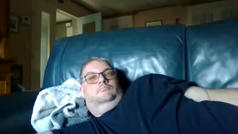 Snapshot of bozo81 chatting on September 23, 3:55 pm bozo81 online show from September 23, 3:55 pm