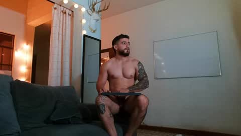 Bradley Martinez online show from December 24, 3:16 am