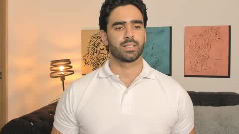 bradleymartin7 online show from April 18, 7:07 pm