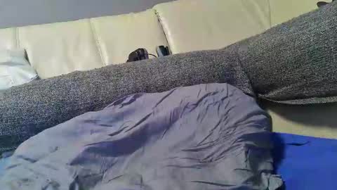 bramer8787 online show from December 7, 1:58 am