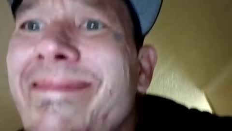 brandonhill82 online show from April 8, 12:33 am