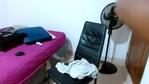 Brandon online show from April 20, 3:20 am