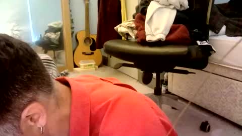 Bratdownunder online show from October 9, 8:08 am