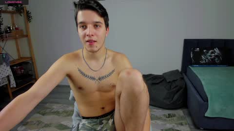 Johny Bravo online show from December 10, 10:05 pm