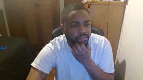 Breadw1nnah online show from February 14, 4:47 am