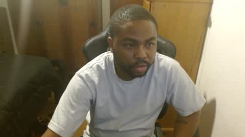 Breadw1nnah online show from September 25, 5:17 am