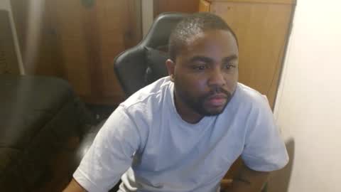 Breadw1nnah online show from September 24, 4:34 am