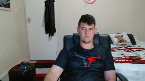 ask me lol online show from February 16, 4:49 pm