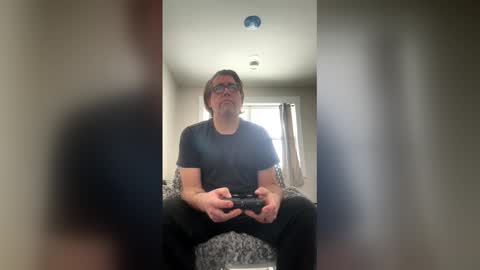 brentis1976 online show from March 15, 12:13 pm