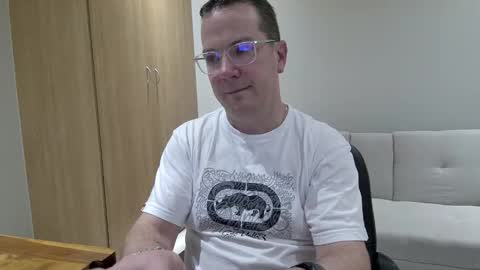 Brett online show from November 21, 4:39 pm