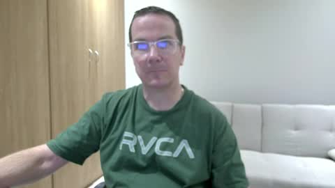 Brett online show from April 18, 6:53 pm