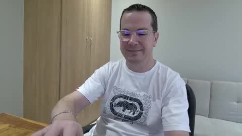 Brett online show from November 3, 2:19 pm