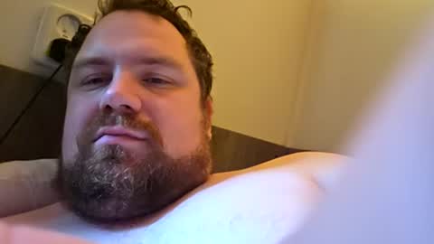 bridgeedude28 online show from July 2, 8:09 am