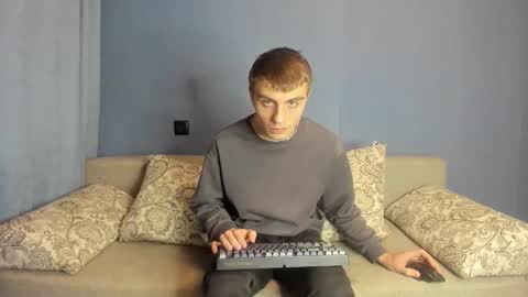 Snapshot of bristlebback chatting on October 21, 7:17 pm bristlebback online show from October 21, 7:17 pm