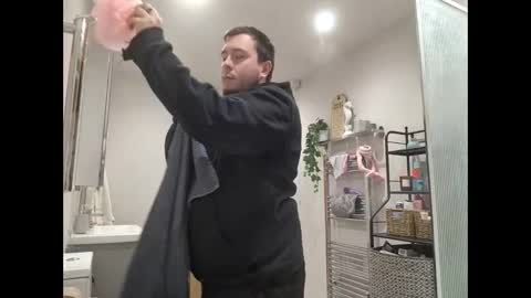 Chubby British Cock online show from January 19, 7:15 pm