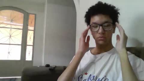 Derek Richard online show from December 9, 12:42 pm