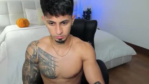 brody_dallas1 online show from October 23, 2:48 am