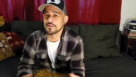 brownboyt online show from November 29, 7:38 pm