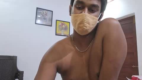 brownguy2505 online show from January 7, 6:46 pm