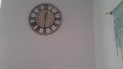 Bruce Wayne online show from February 5, 11:28 am