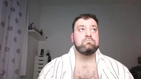 Bruce online show from November 3, 4:31 pm