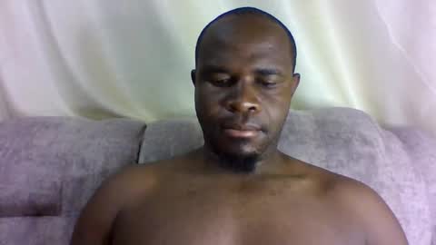 brucedarling online show from April 19, 3:17 am