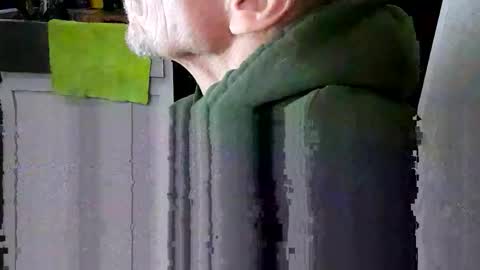 Steve... aka SkinnieDippin aka TimberTramp online show from February 1, 12:53 am