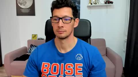 Brutus K online show from November 21, 9:41 am