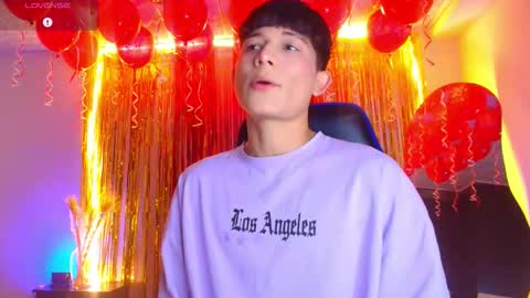 BRYAM INDEPENDENT MODEL online show from September 16, 2:12 am