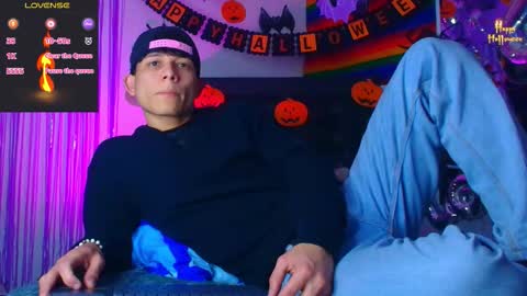 BRYAM INDEPENDENT MODEL online show from October 18, 3:00 am