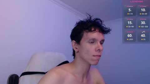 bryamado online show from April 19, 4:56 am