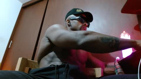 Enjoy the best muscle straws   online show from February 21, 11:54 pm