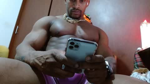 Enjoy the best muscle straws   online show from February 7, 4:59 am